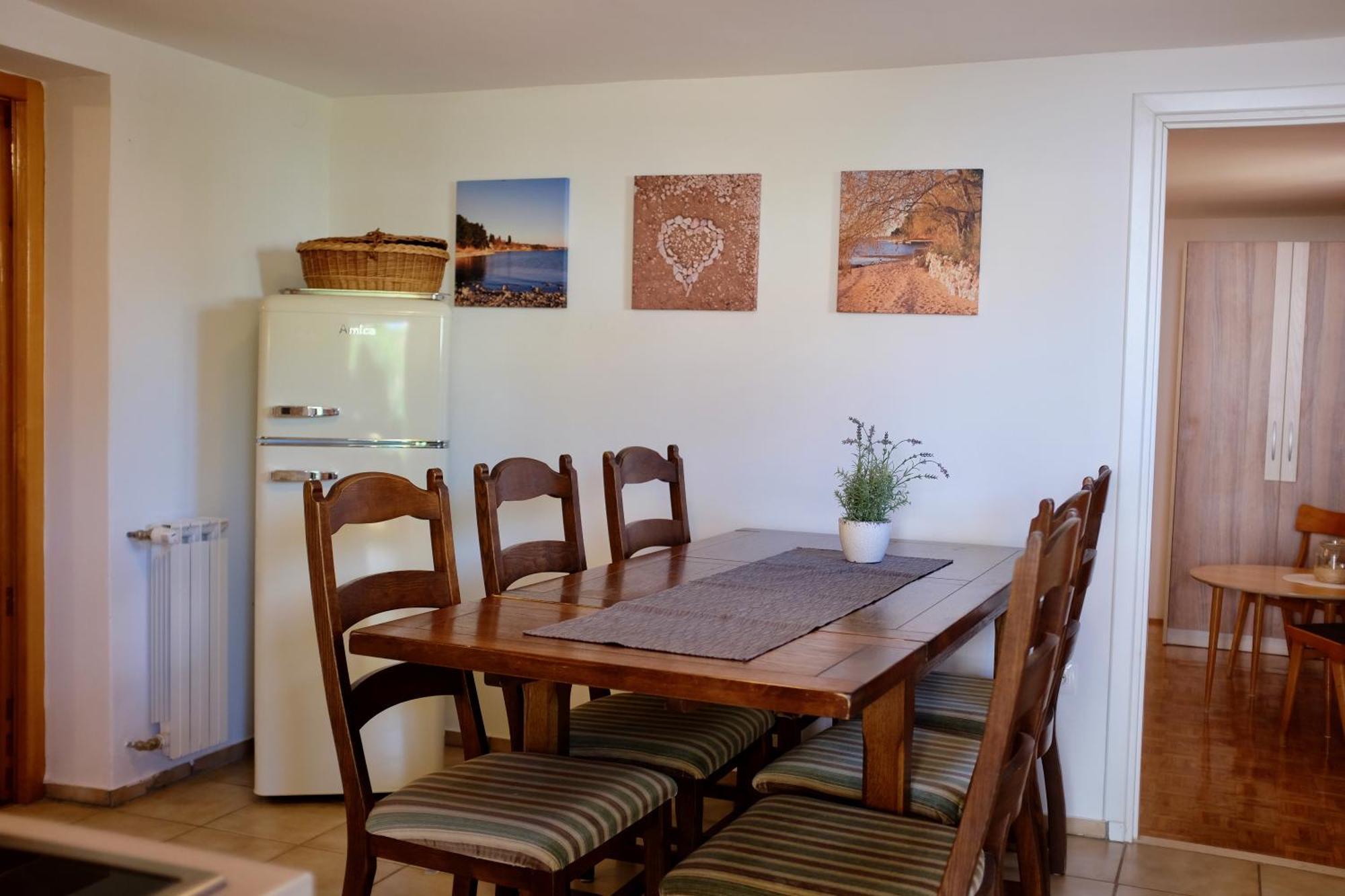 Apartments Villa Agatha Sveti Filip i Jakov Rum bild